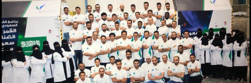 Rayanazhari's profile banner image
