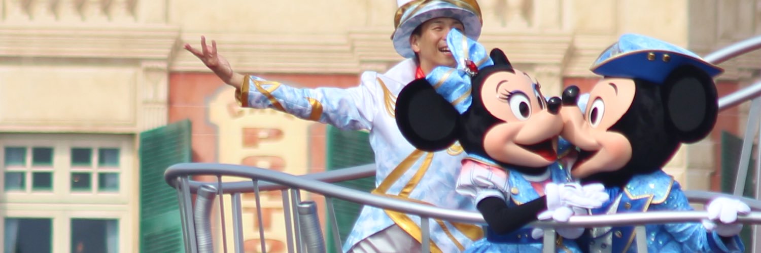 Love_Disney_R's profile banner image