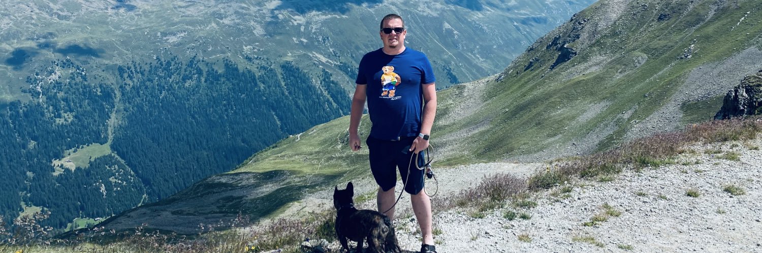 LästerSchwesterKnausilein🏳️‍🌈🇮🇱 banner