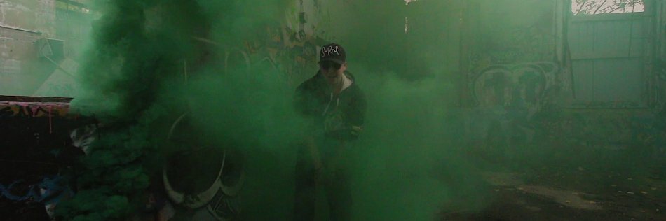 Dustin Moore banner