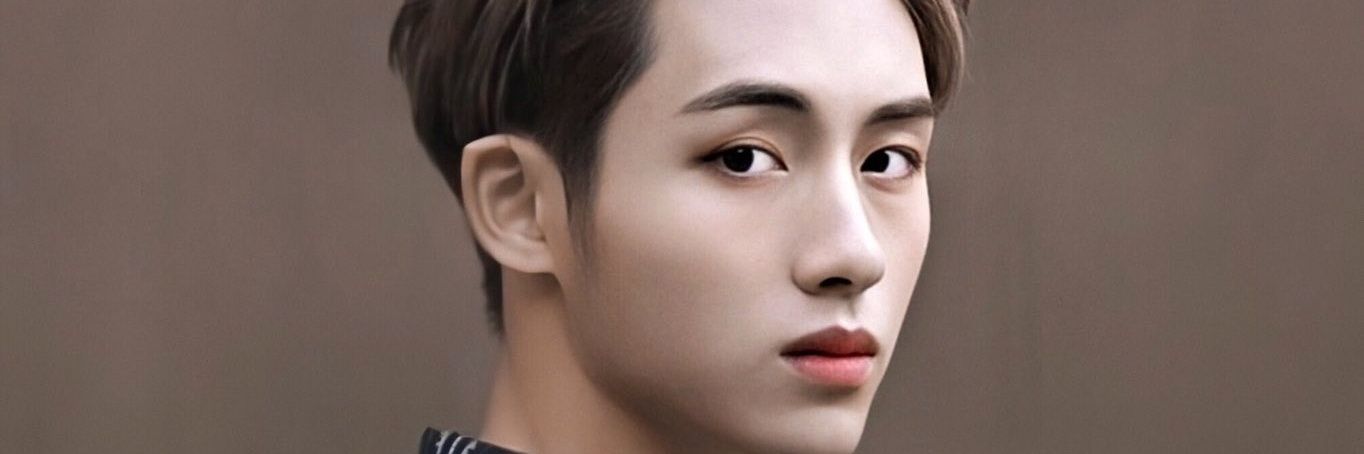 markleevlye's profile banner image