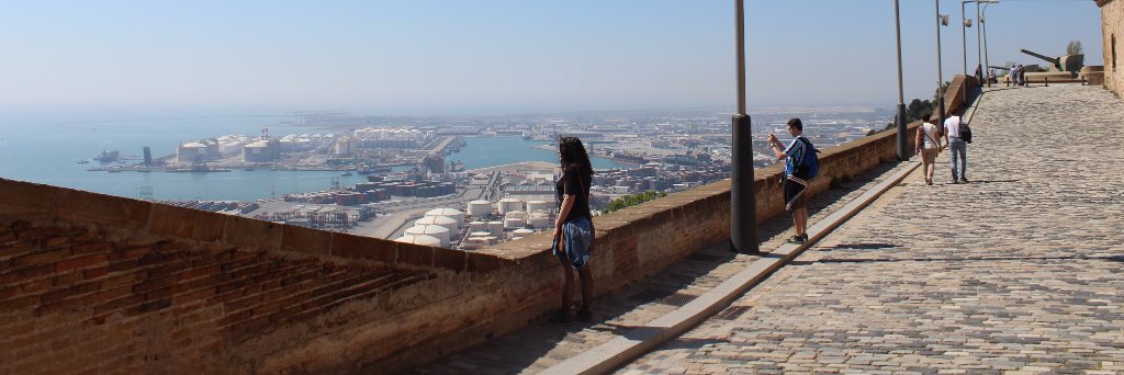 bea_valverde's profile banner image