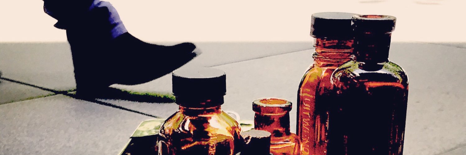 CalmoPasar's profile banner image
