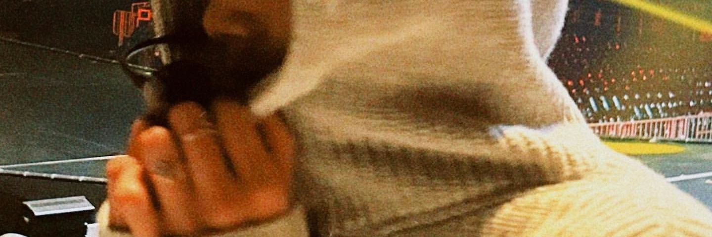 bluuwe's profile banner image