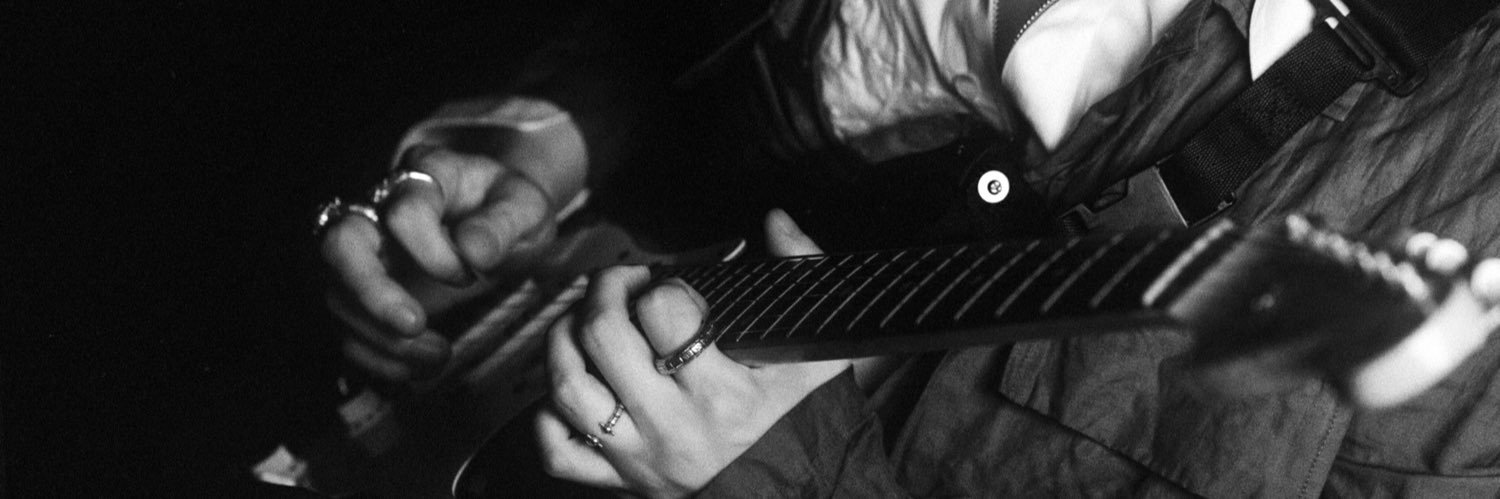 julie⁷ banner