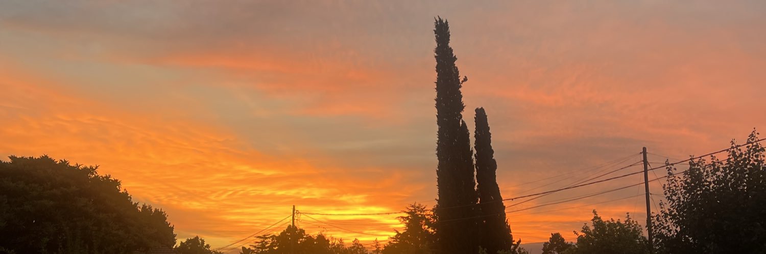 Abustos18's profile banner image