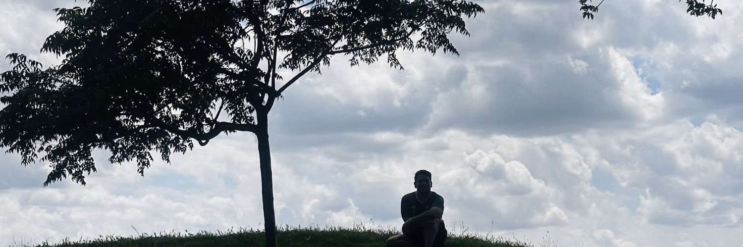 Adolfo Rodríguez banner