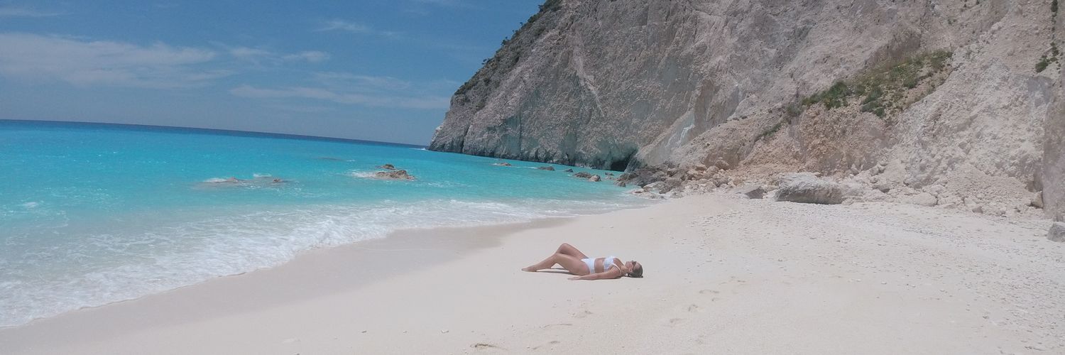 Michelle Thomas banner