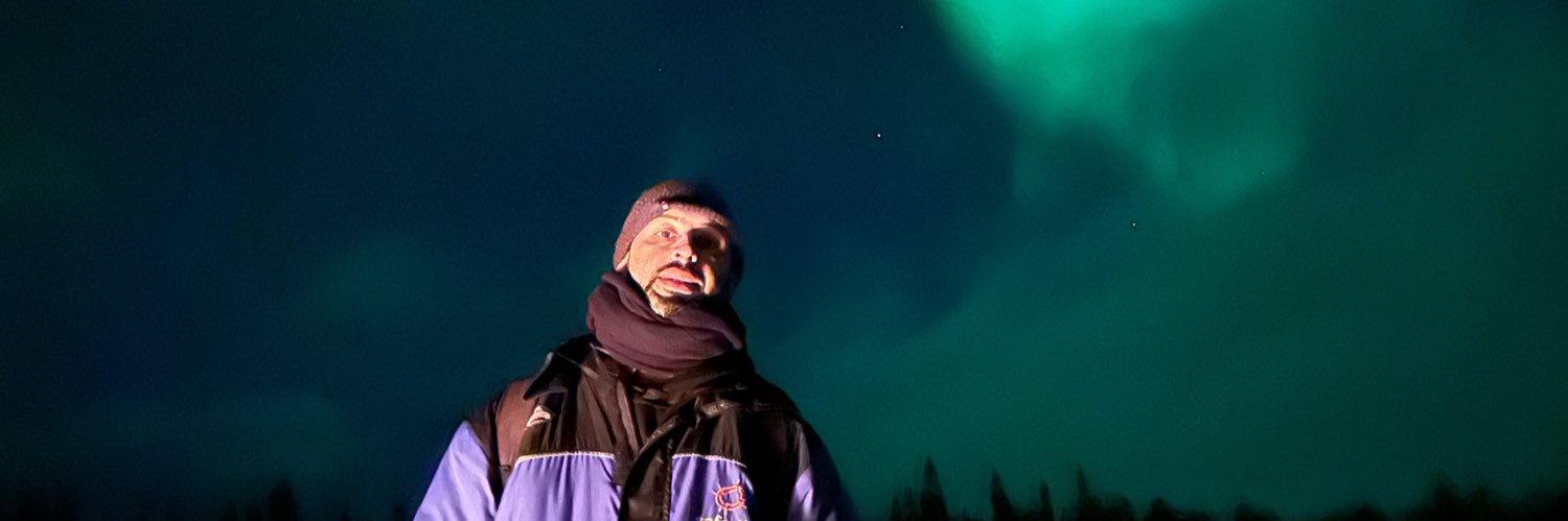 zederson's profile banner image