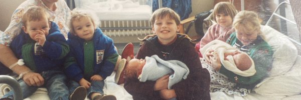 robertBird5 Profile Banner