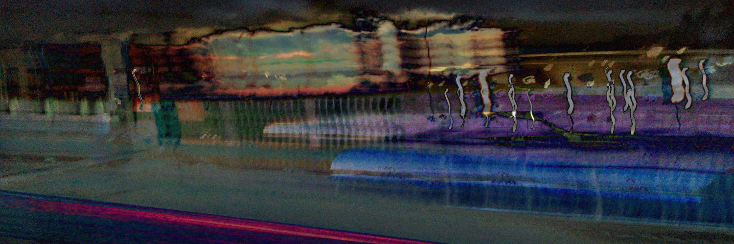 i___i's profile banner image