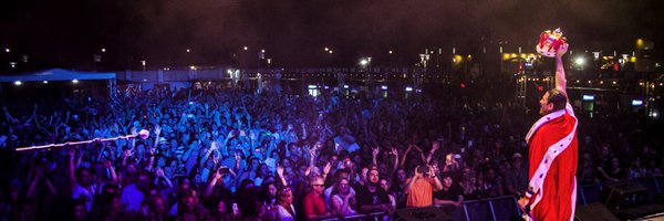 Almost_Queen Profile Banner