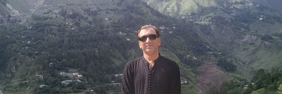 SonPakistan's profile banner image