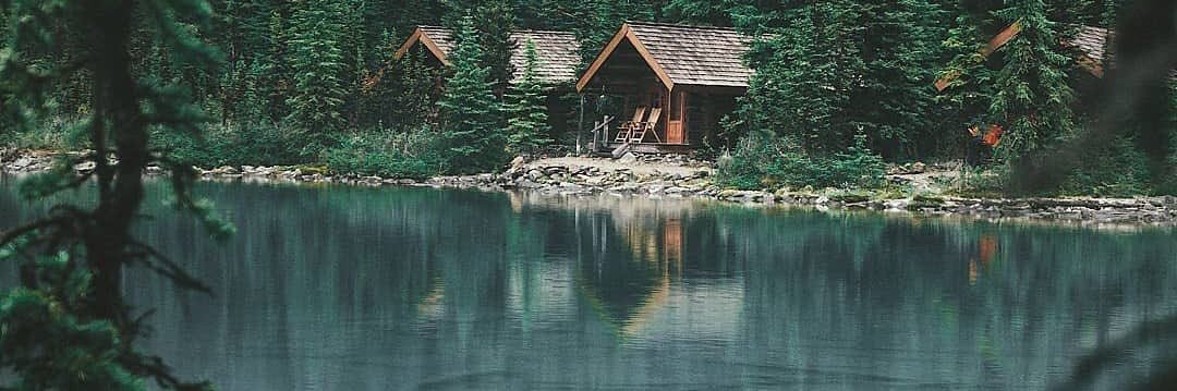 Mariam Naeem - Multi-Genre Writer banner