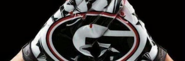 ritzyswims04 Profile Banner