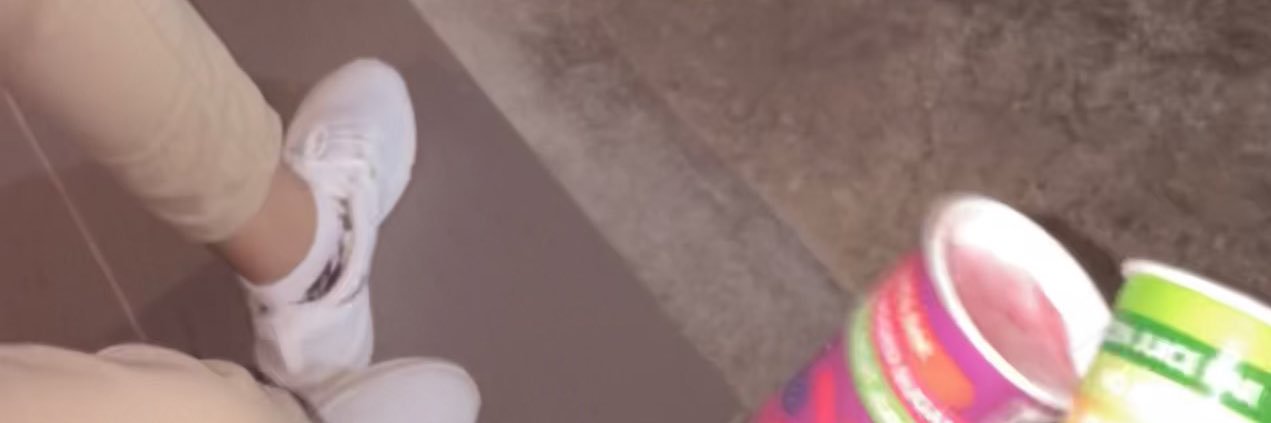uwoonis's profile banner image