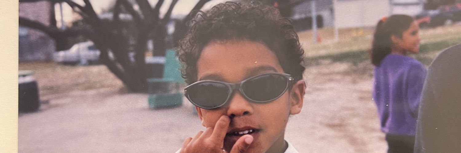 SwannyIvy's profile banner image