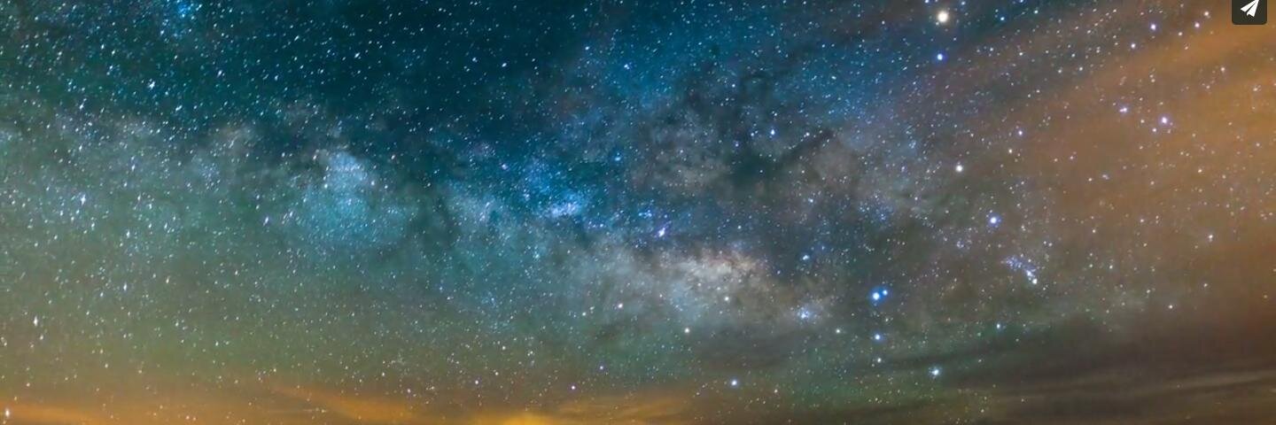 Raymara_a's profile banner image