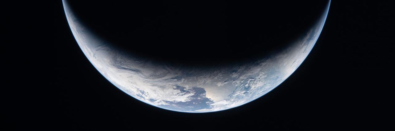 iamlivelli's profile banner image