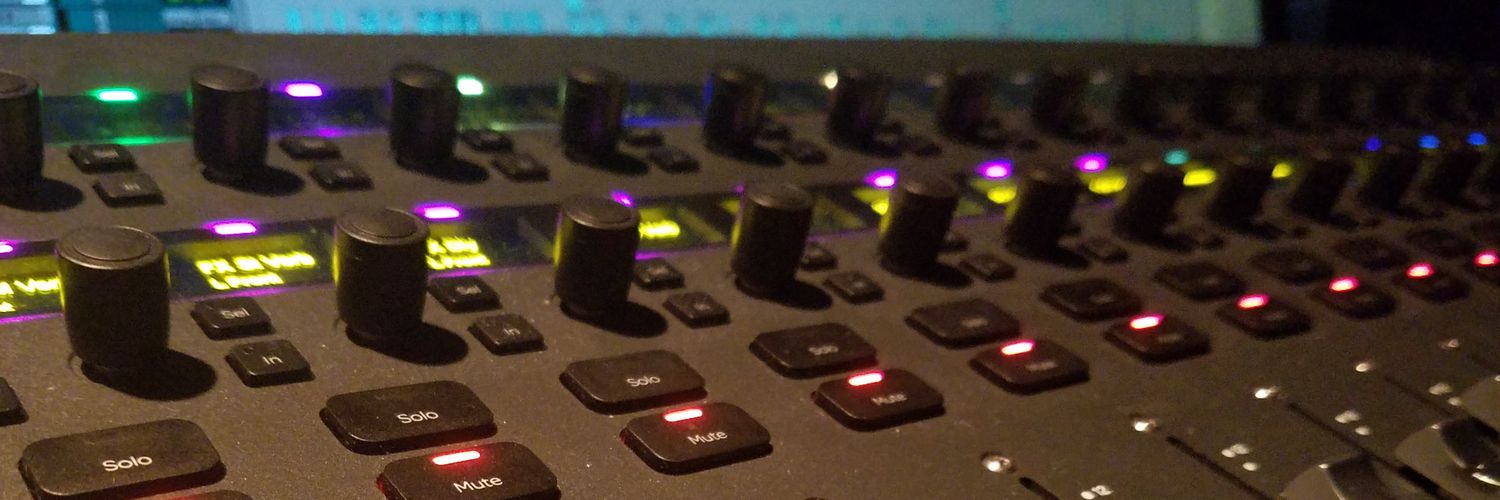 AbbyPotts's profile banner image