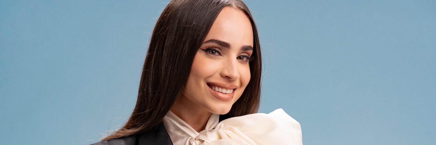 Sofia Carson Spain banner