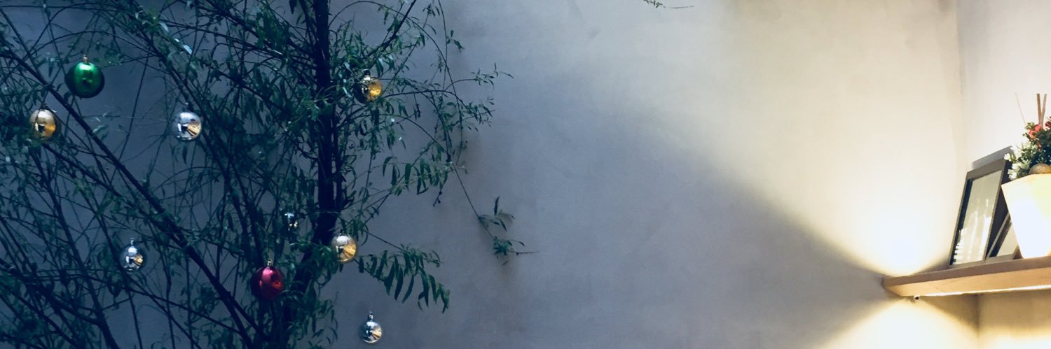 mnhrknom's profile banner image