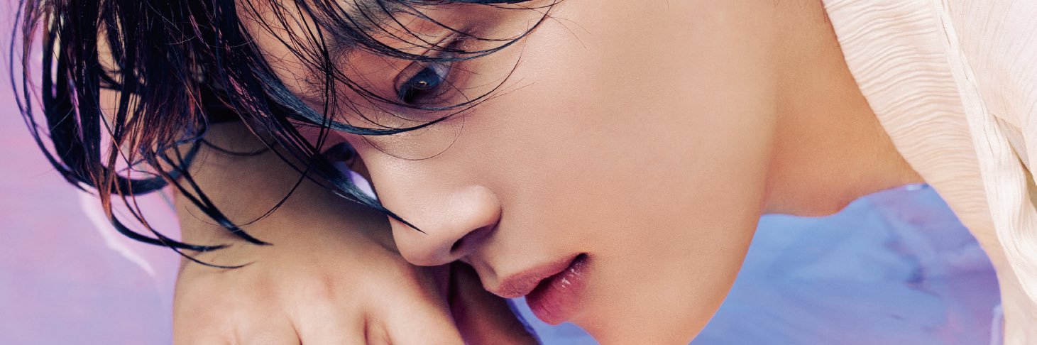 여진구 banner