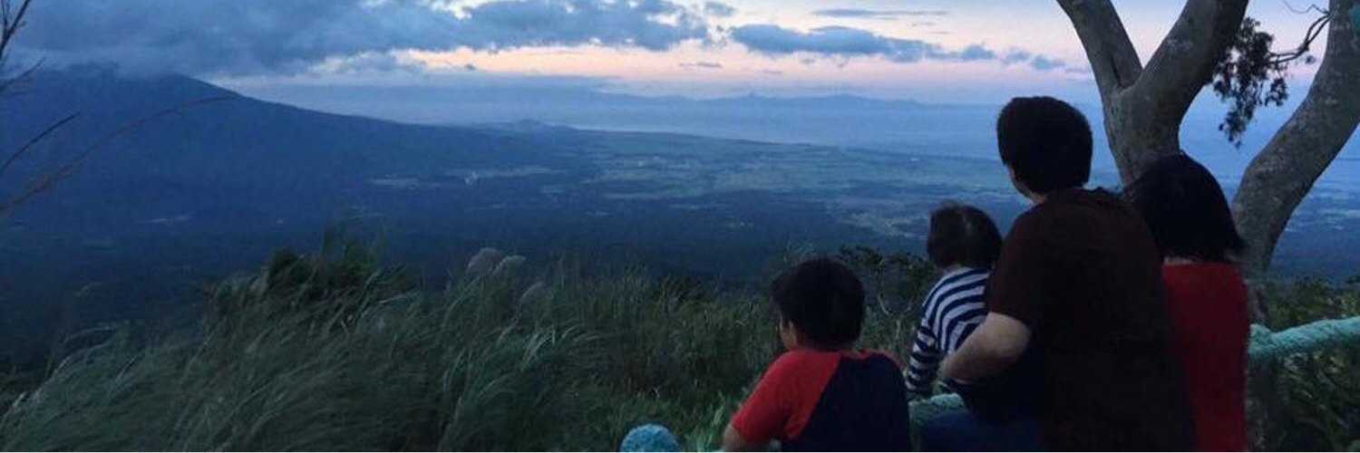 annsgzmn's profile banner image
