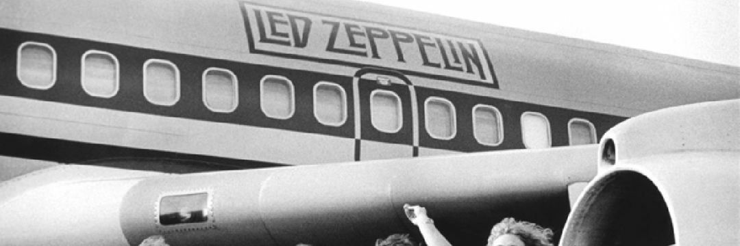 fcozr7's profile banner image