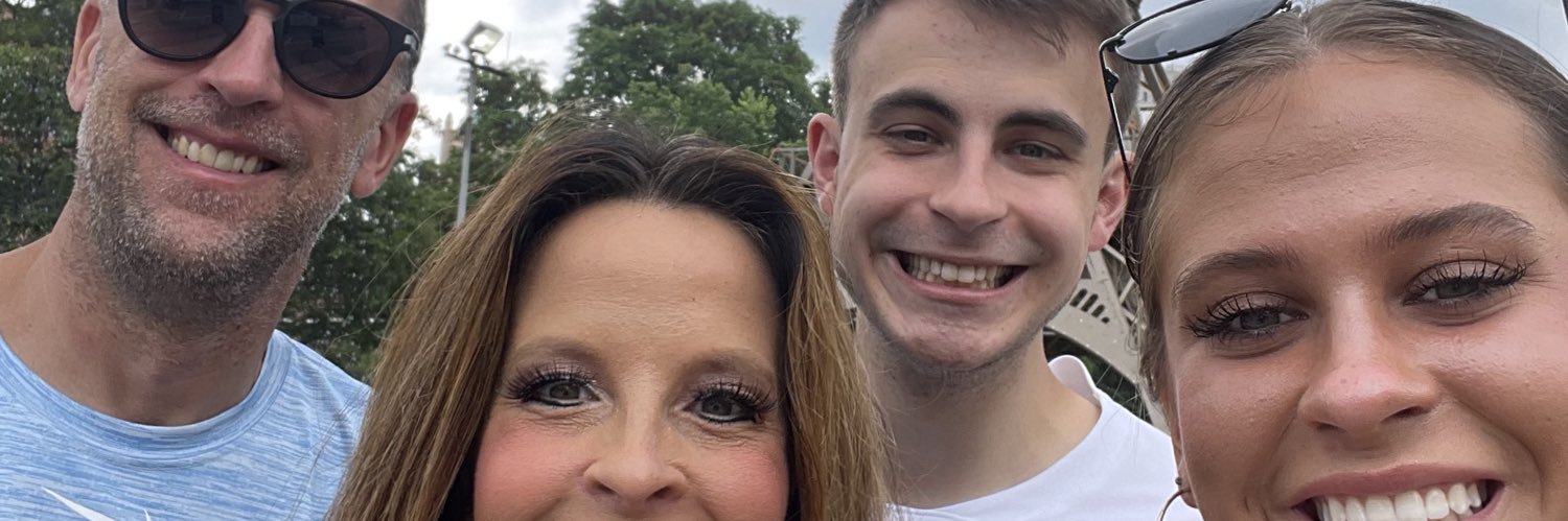 paulpogo's profile banner image