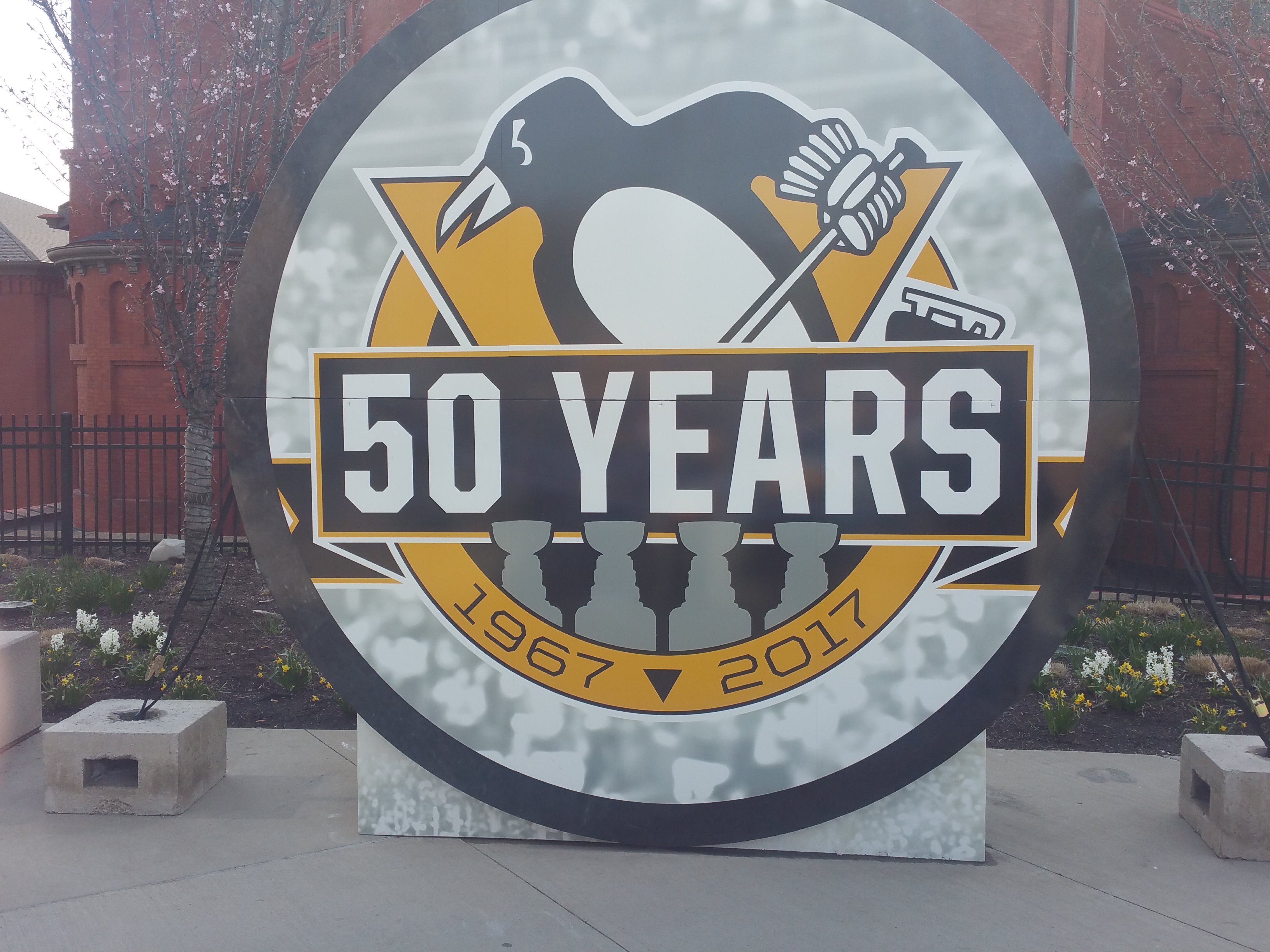 floyd perdway 👉🍊👈 banner