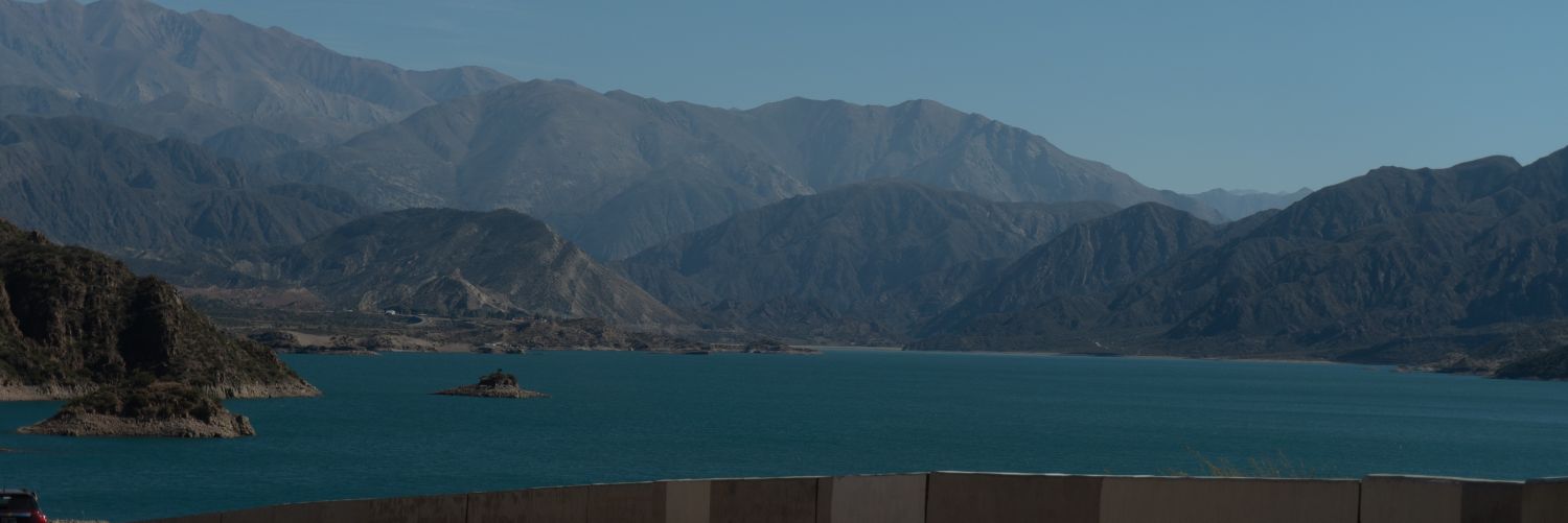 guiviero's profile banner image