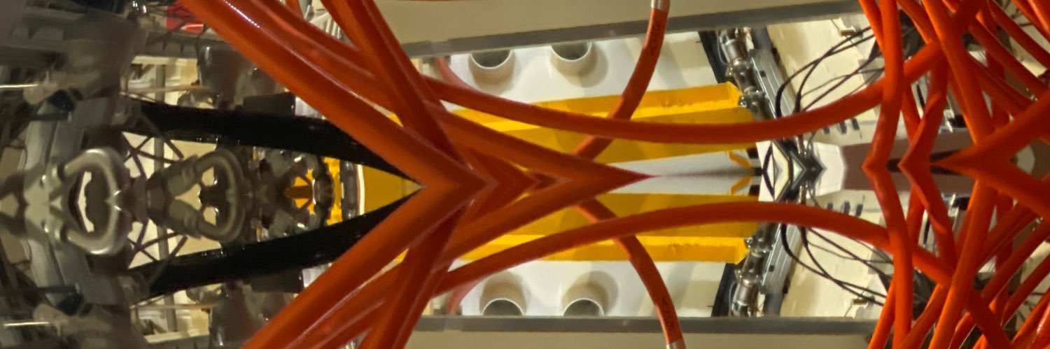 alexisd3000's profile banner image