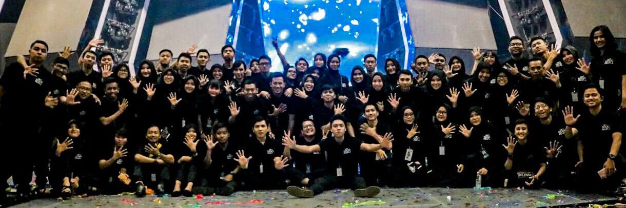 DindaSftr_'s profile banner image