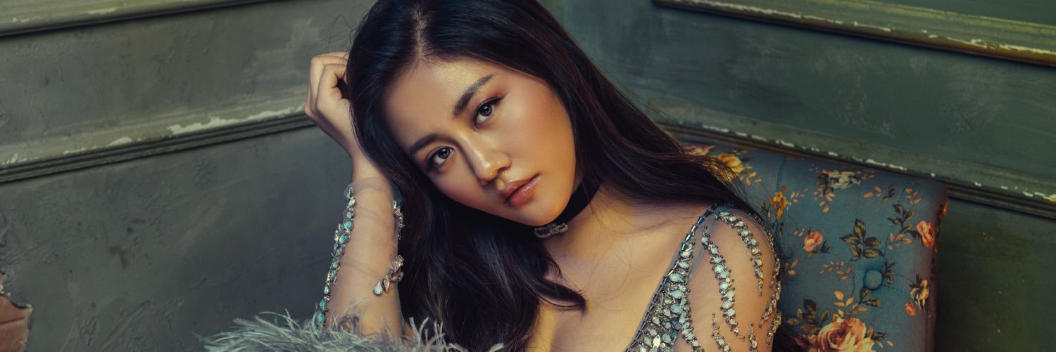 VMHuong's profile banner image