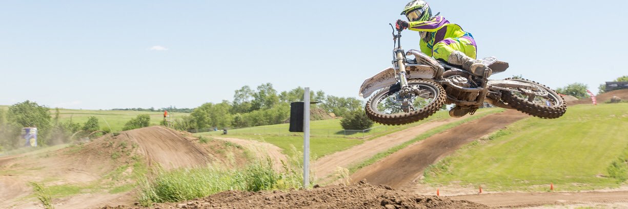 Brick105's profile banner image