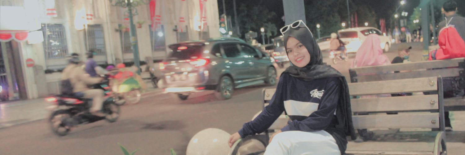 fatinask_'s profile banner image