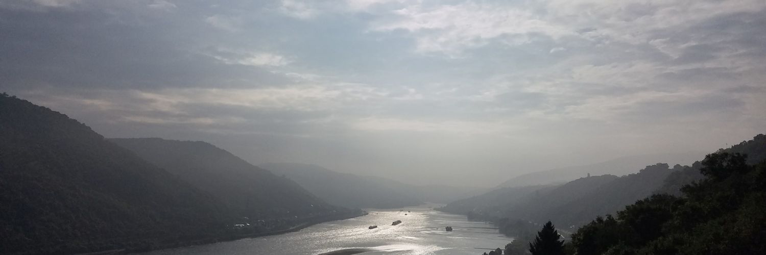 Aznmeems's profile banner image