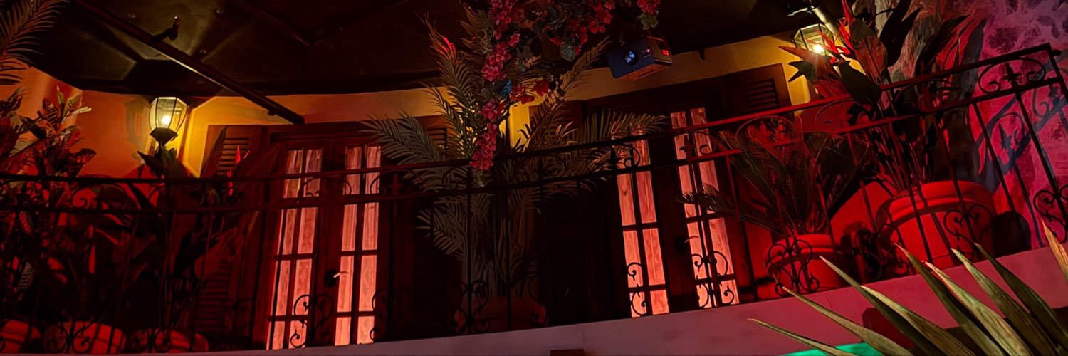 steveshark's profile banner image