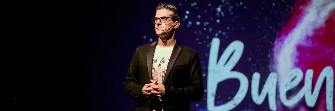 Víctor Parrado banner