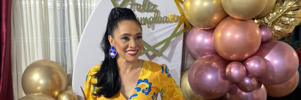 DollyFernandezR's profile banner image