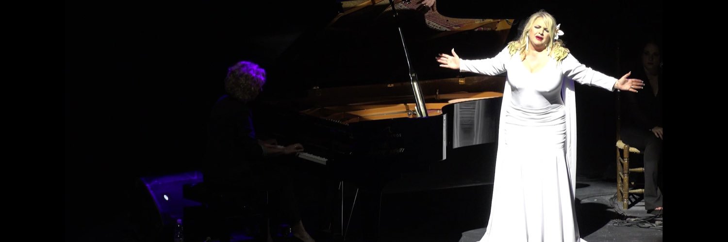 rociolaserrano's profile banner image