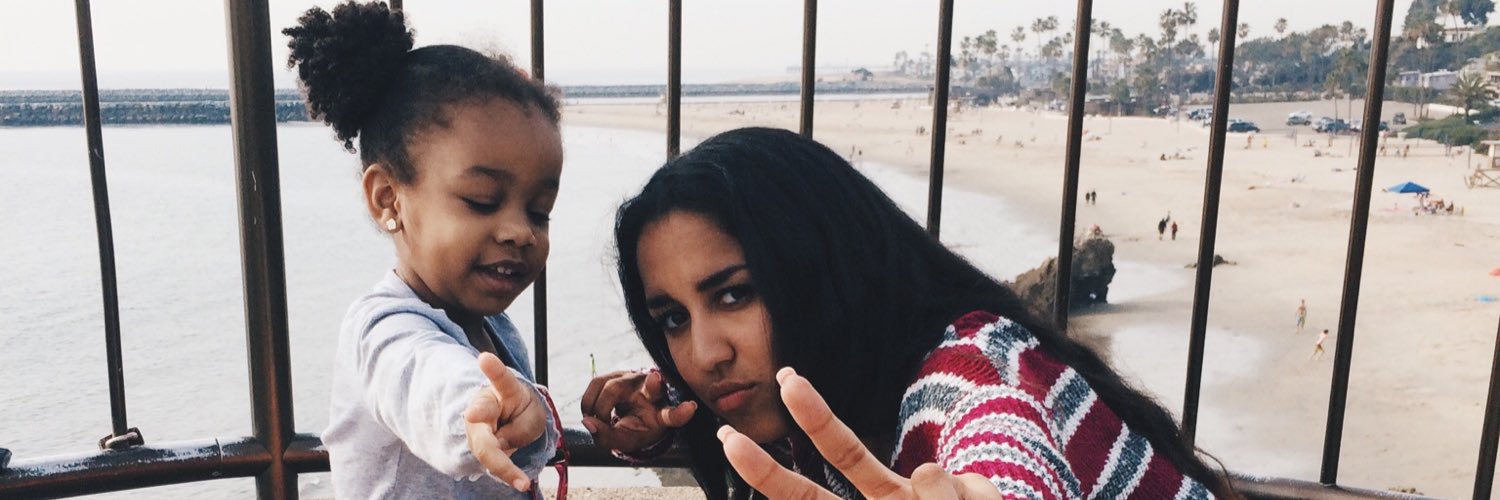 AmyGomez7's profile banner image