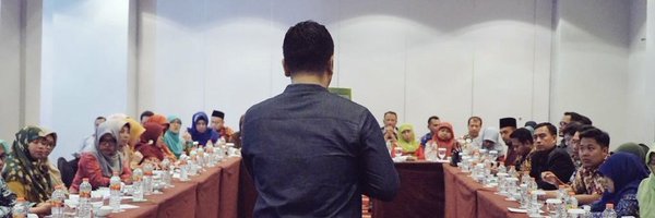 whizisme Profile Banner