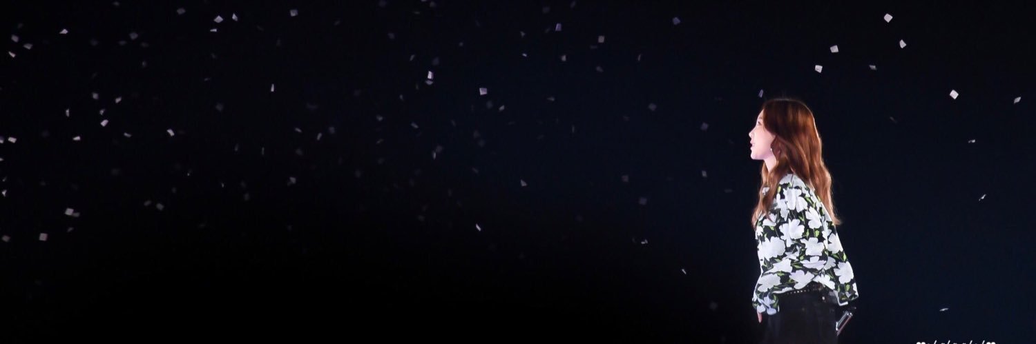 nnsonee's profile banner image