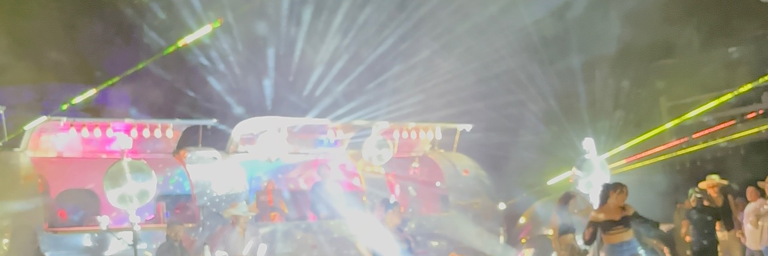 amenjenn's profile banner image