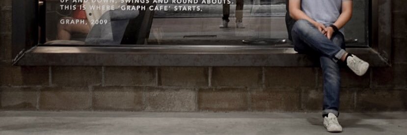 M banner