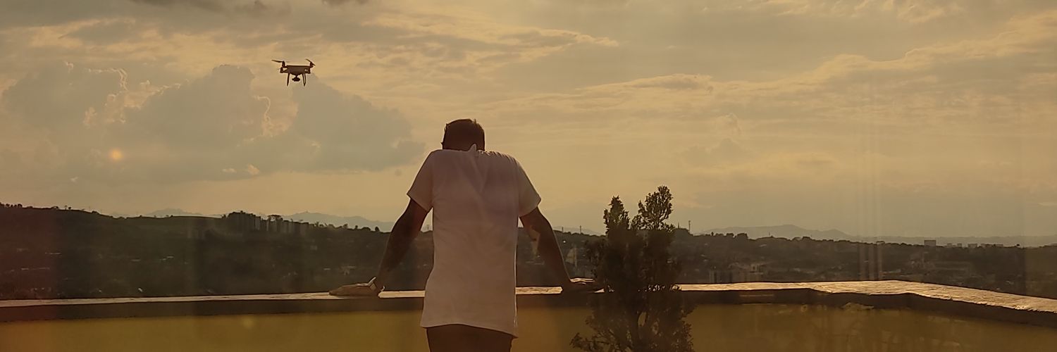 ManuelelGenio's profile banner image