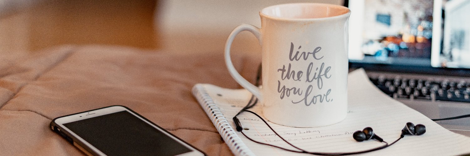 GinnJulie's profile banner image