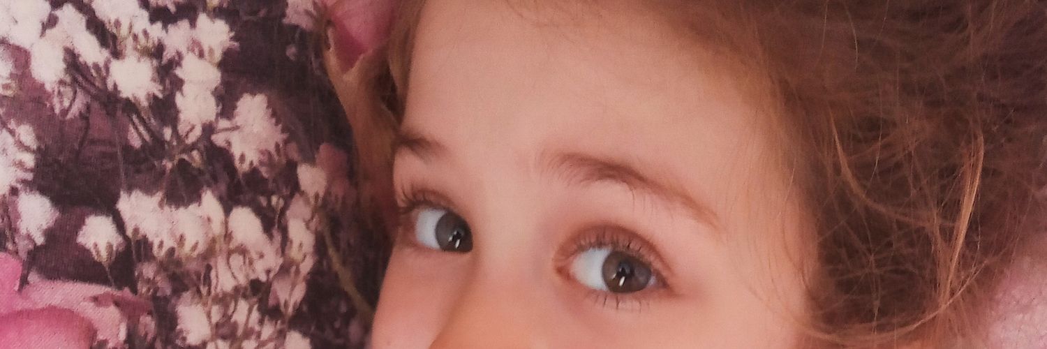 gozdeksy's profile banner image